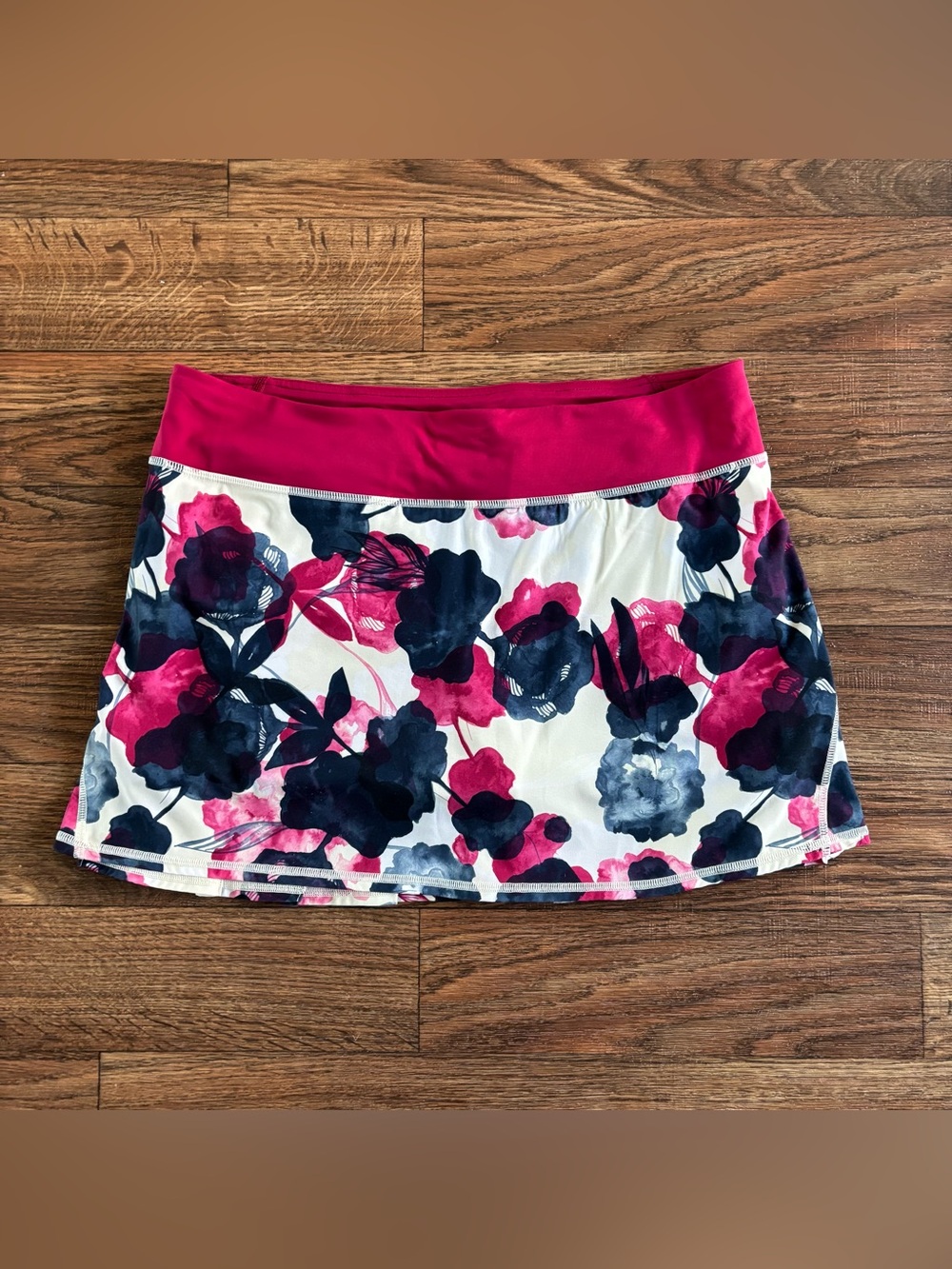 Lululemon Run: Pace Setter Skirt Inky Floral Bumble Berry Pink Navy Size 10